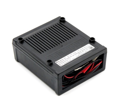 Зарядное устройство Вымпел-16 (универсальное, AGM, GEL, WET, EFB, 7А, 12В)